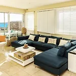 Villa Montfleuri, Vieille A Pieds, Vue Mer, Piscine, 8 Pers