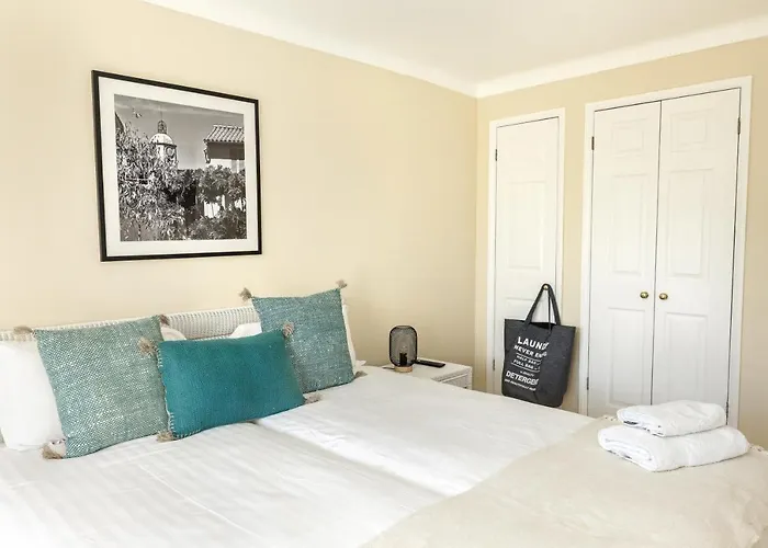 Montfleuri, Vieille à Pieds, Vue Mer, Piscine, 8 Pers