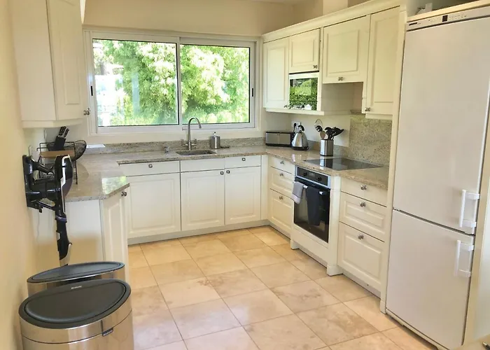 Villa Montfleuri, Vieille à Pieds, Vue Mer, Piscine, 8 Pers