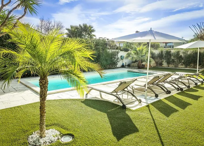 Montfleuri, Vieille à Pieds, Vue Mer, Piscine, 8 Pers *