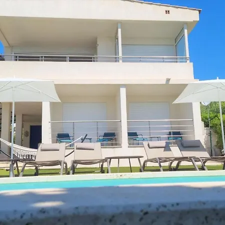 Villa Montfleuri, Vieille A Pieds, Vue Mer, Piscine, 8 Pers