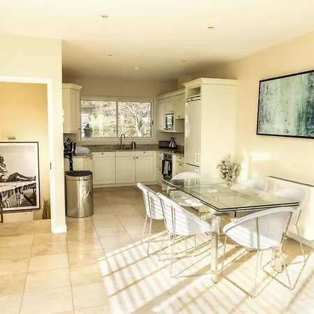 Montfleuri, Vieille A Pieds, Vue Mer, Piscine, 8 Pers Villa *