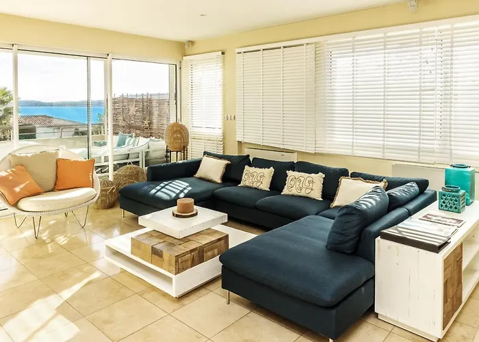 别墅 Montfleuri, Vieille A Pieds, Vue Mer, Piscine, 8 Pers