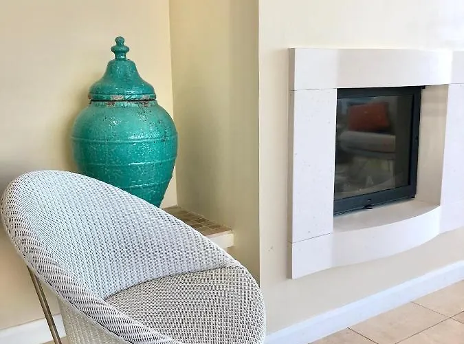 Montfleuri, Vieille A Pieds, Vue Mer, Piscine, 8 Pers 别墅 *